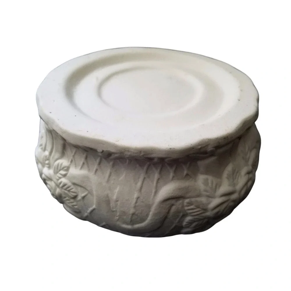 White Bisque Porcelain Rose Trinket Box 3D Floral Basketweave Jewelry Dish Lid